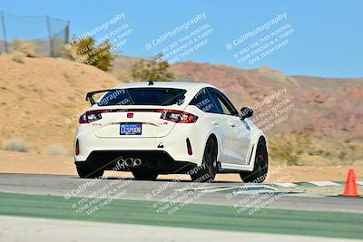 media/Dec-13-2025-Extreme Speed (Sat) [[d129ecb0b9]]/Beginner/Session 2 (Turn 4)/